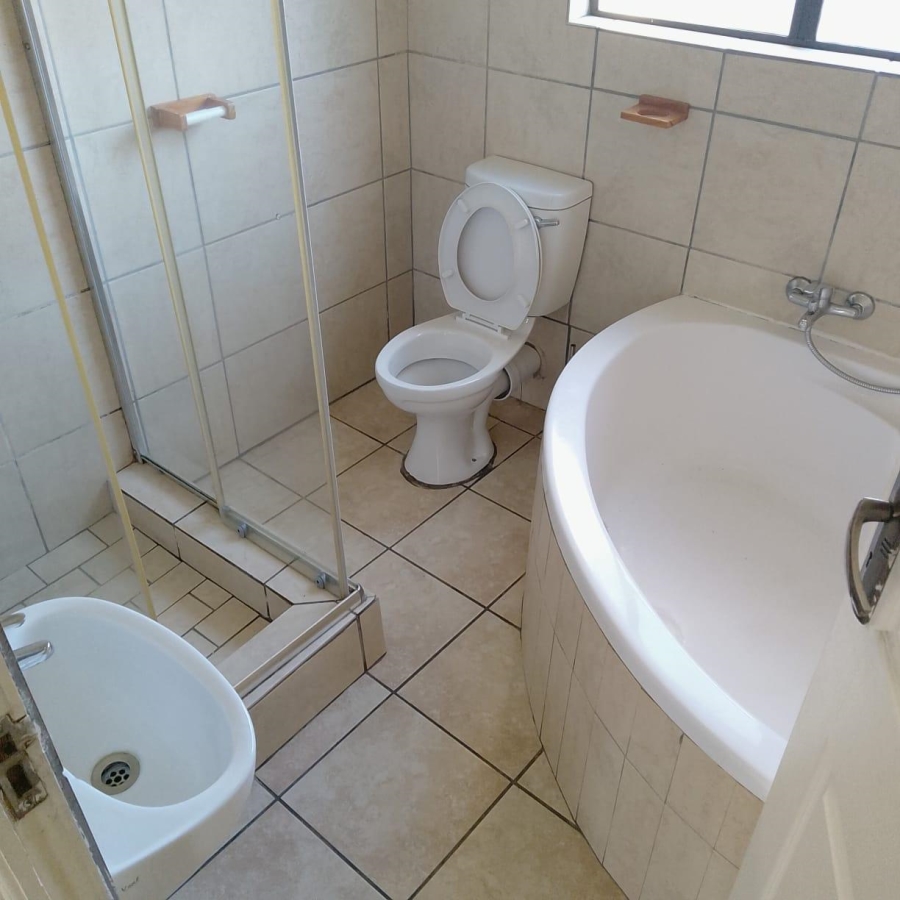 To Let 2 Bedroom Property for Rent in Ncambedlana Eastern Cape